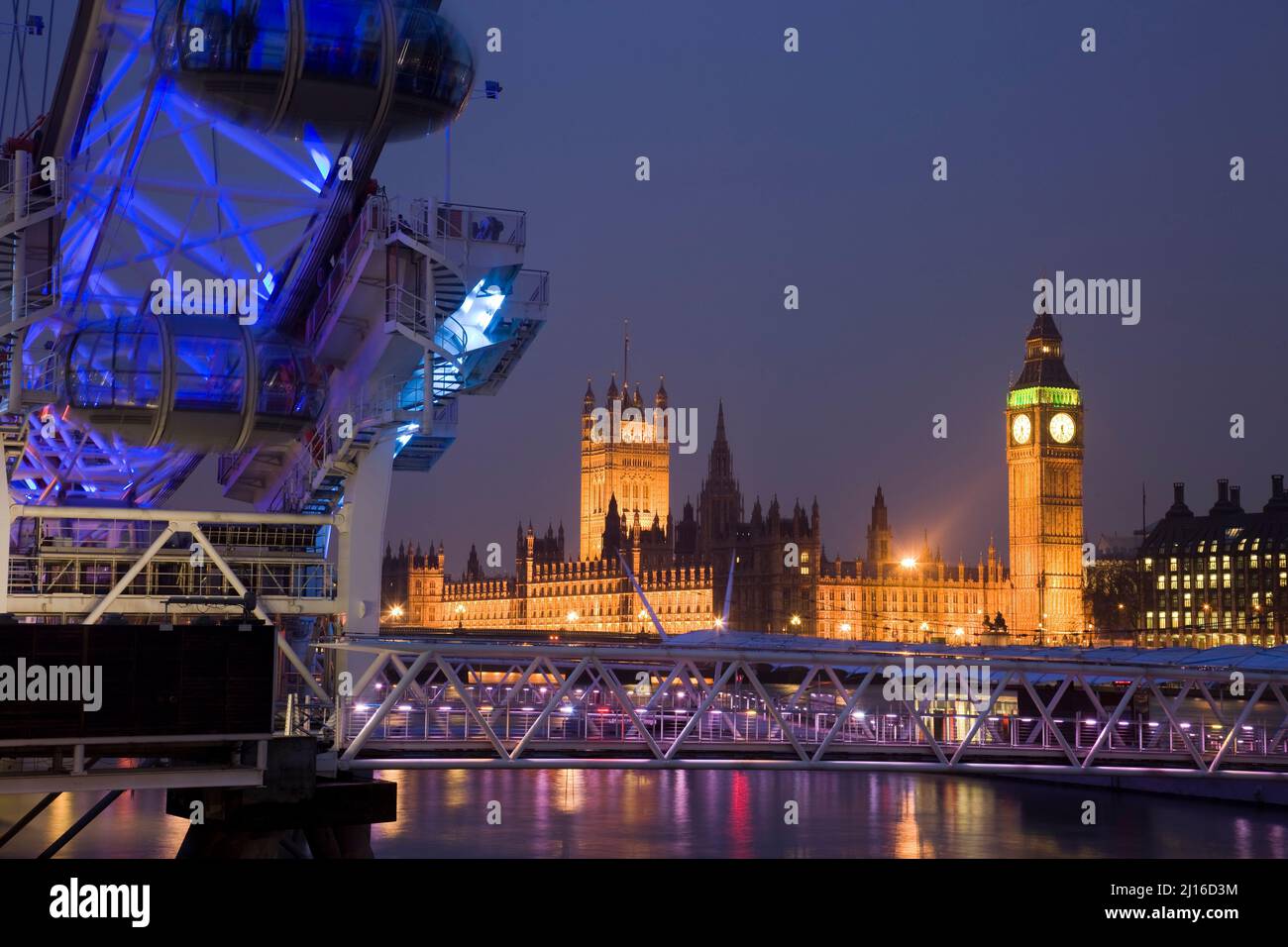 Im Vordergrund 'The London Eye', Riesenrad Stock Photo