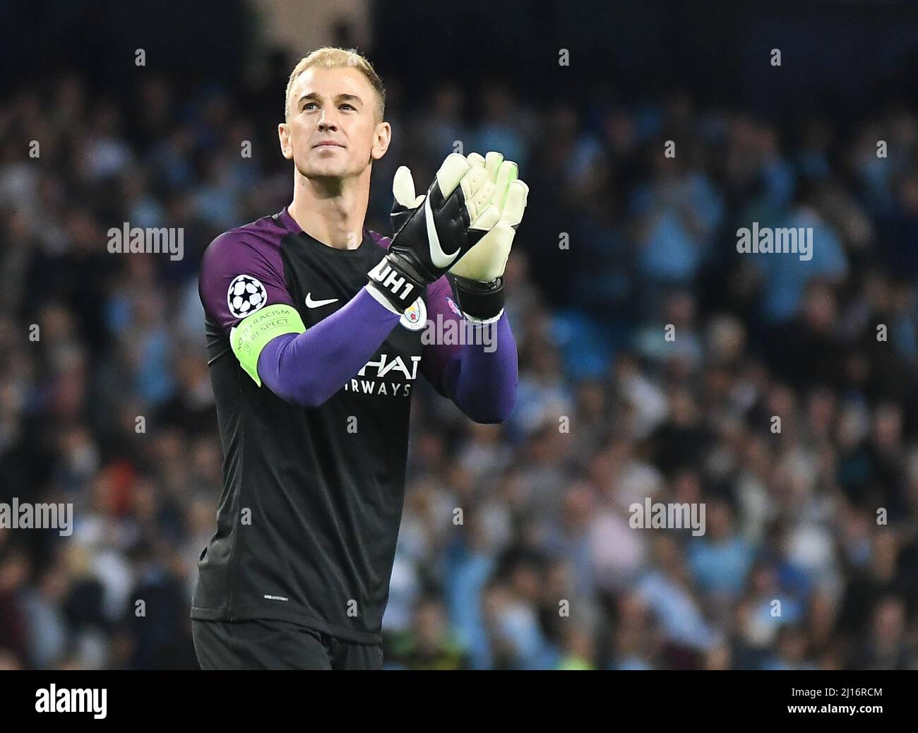 MANCHESTER, ENGLAND - AUGUST 24, 2016: Joe Hart of City thanking the fans after the second leg of the 2016/17 UEFA Champions League tie between Manchester City (Engalnd) and FCSB (Romania) at Etihad Stadium. Copyright: Cosmin Iftode/Picstaff Stock Photo