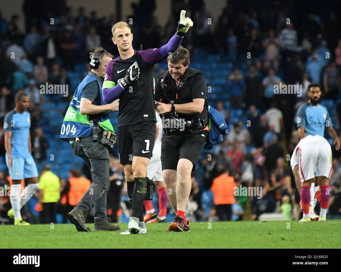 MANCHESTER, ENGLAND - AUGUST 24, 2016: Joe Hart of City thanking the fans after the second leg of the 2016/17 UEFA Champions League tie between Manchester City (Engalnd) and FCSB (Romania) at Etihad Stadium. Copyright: Cosmin Iftode/Picstaff Stock Photo