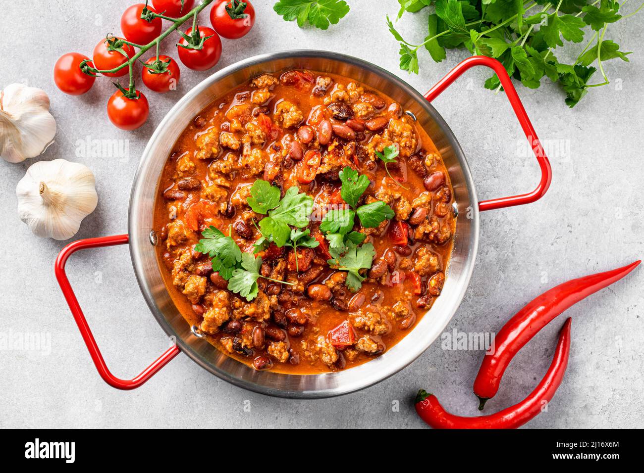 Chili con carne, traditional mexican food Stock Photo Alamy