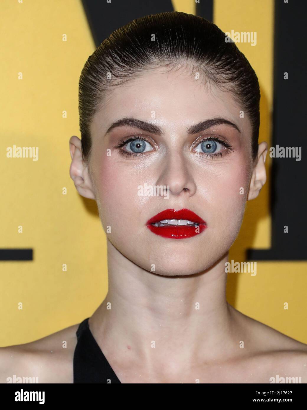 HOLLYWOOD, LOS ANGELES, CALIFORNIA, USA - MARCH 22: Alexandra Daddario