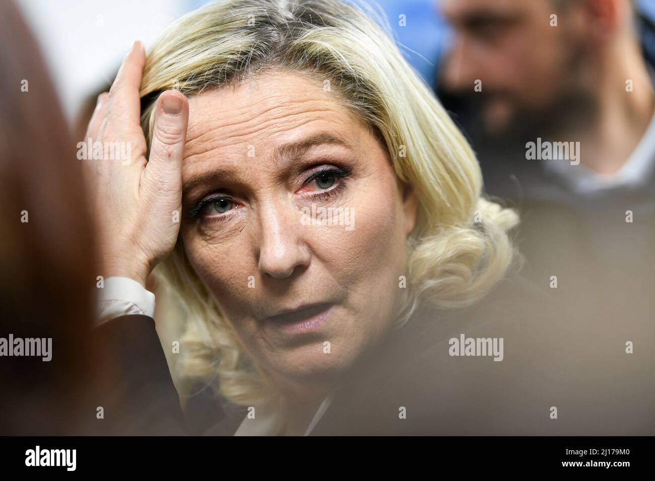 Marine Le Pen, candidate of the political party 'le Rassemblement National' (RN) for the French presidential election receives journalists at the new Stock Photo