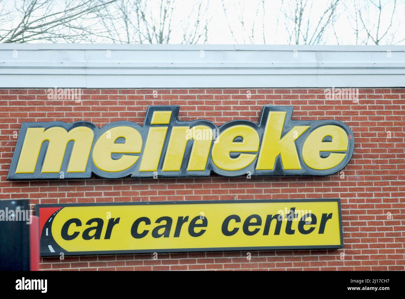 Meineke Car Care Centers, Inc. is a franchise-based international automotive repair chain with more than 900 locations, and the Parent org is Driven B Stock Photo