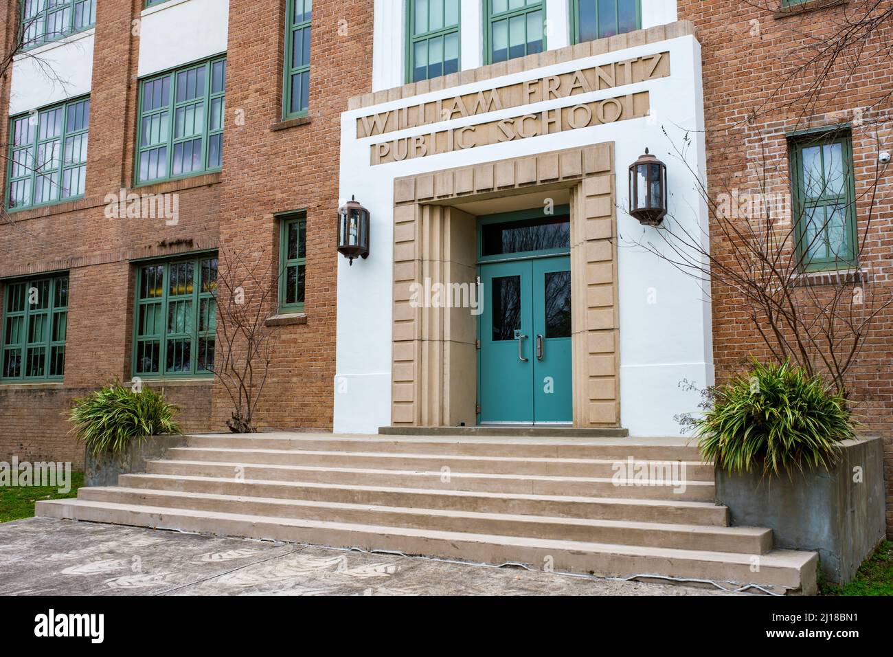 NEW ORLEANS, LA, USA - MARCH 16, 2022: Entrance to the Historic William T. Frantz Elementary School, which was at the forefront of desegregation Stock Photo