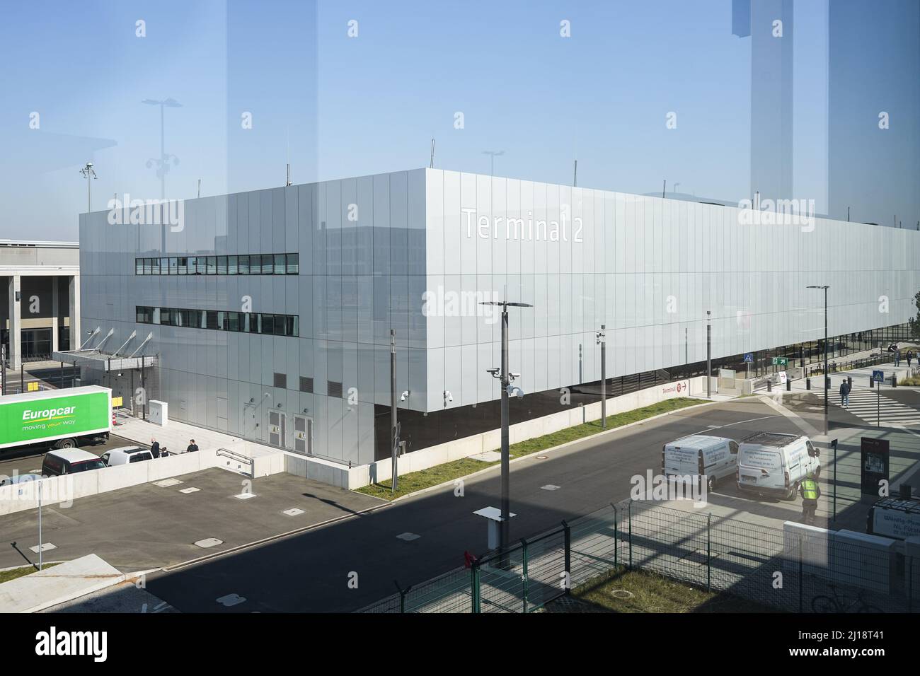 Schoenefeld. 23rd Mar, 2022. Photo taken on March 23, 2022 shows the exterior of the Terminal 2 of Berlin Brandenburg Airport in Schoenefeld, Germany. The Terminal 2 of Berlin Brandenburg Airport will open to the public on March 24. Credit: Stefan Zeitz/Xinhua/Alamy Live News Stock Photo