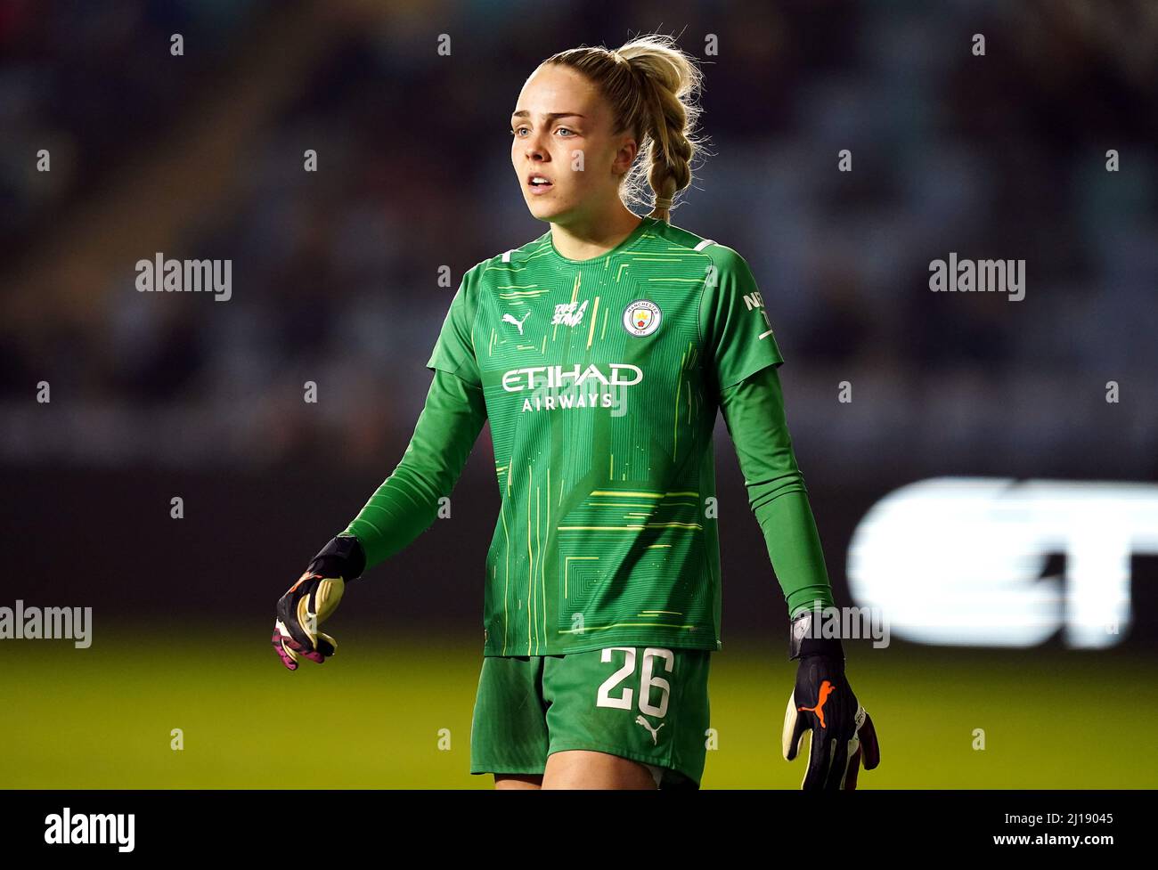 manchester-city-goalkeeper-ellie-roebuck-during-the-barclays-fa-women-s
