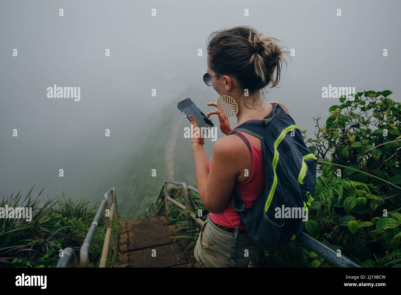 Staircase to heaven in hawaii hi-res stock photography and images - Alamy