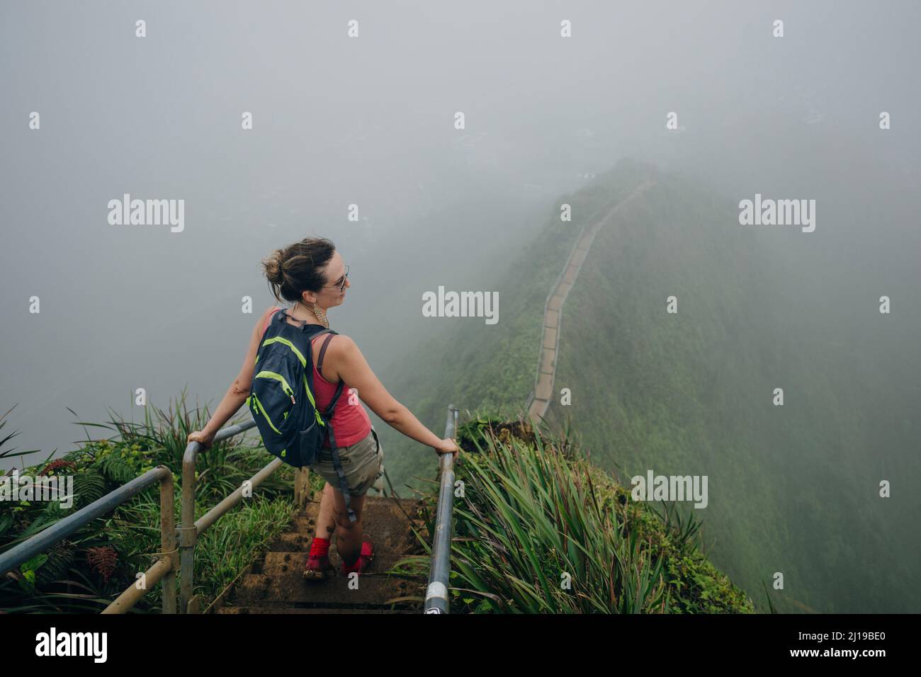 Staircase to heaven in hawaii hi-res stock photography and images - Alamy