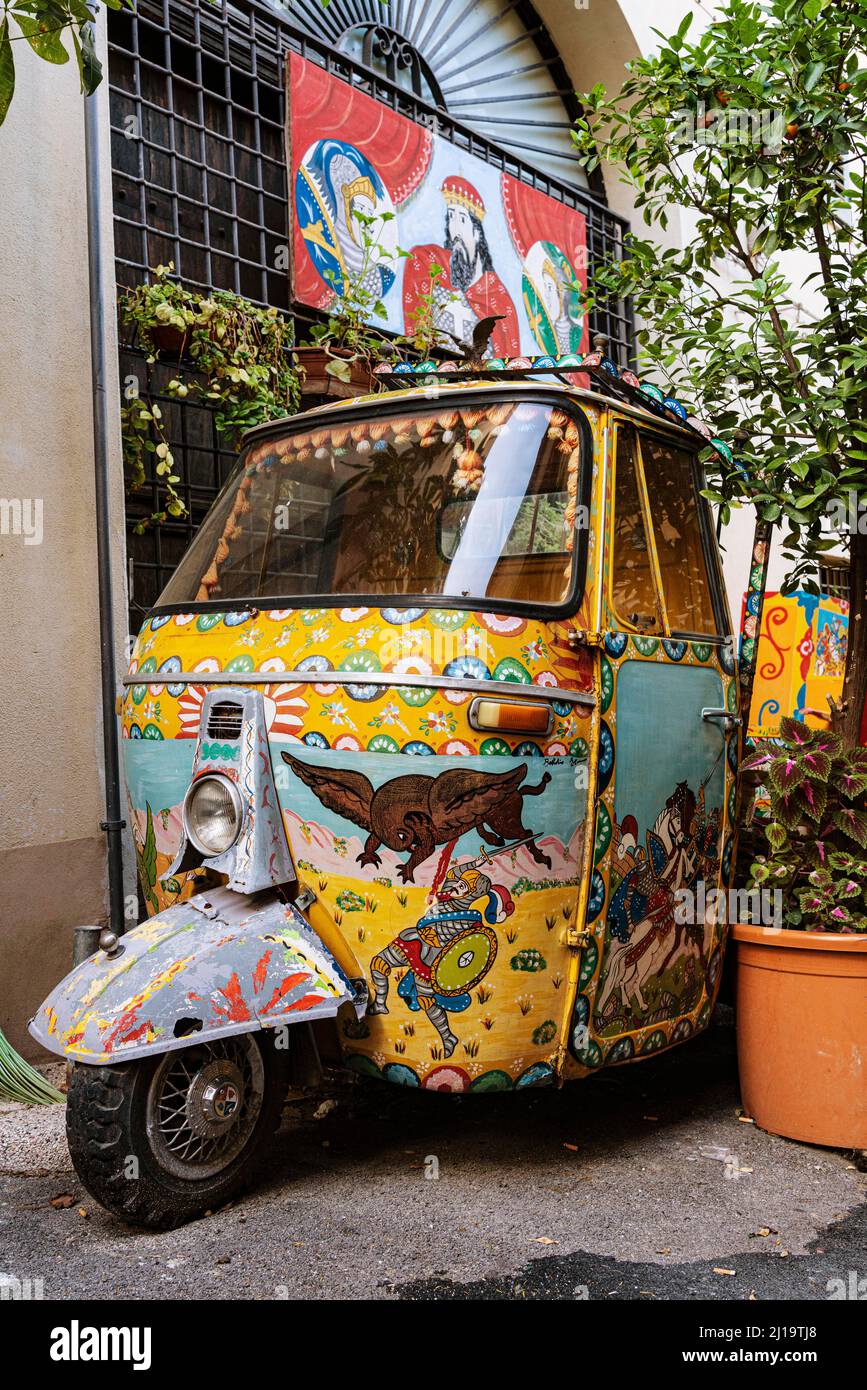 Traditional Sicilian cart, painting, Carretto Siciliano, Palermo, Sicily, Italy Stock Photo