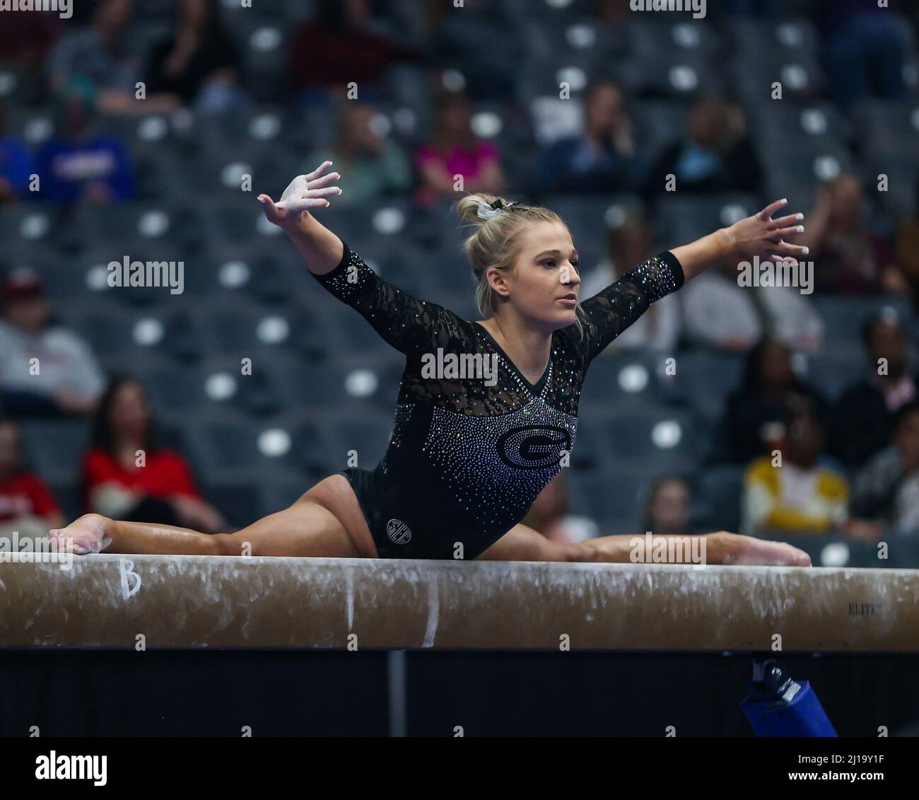 Birmingham, AL, USA. 19th Mar, 2022. Rachel Baumann does the