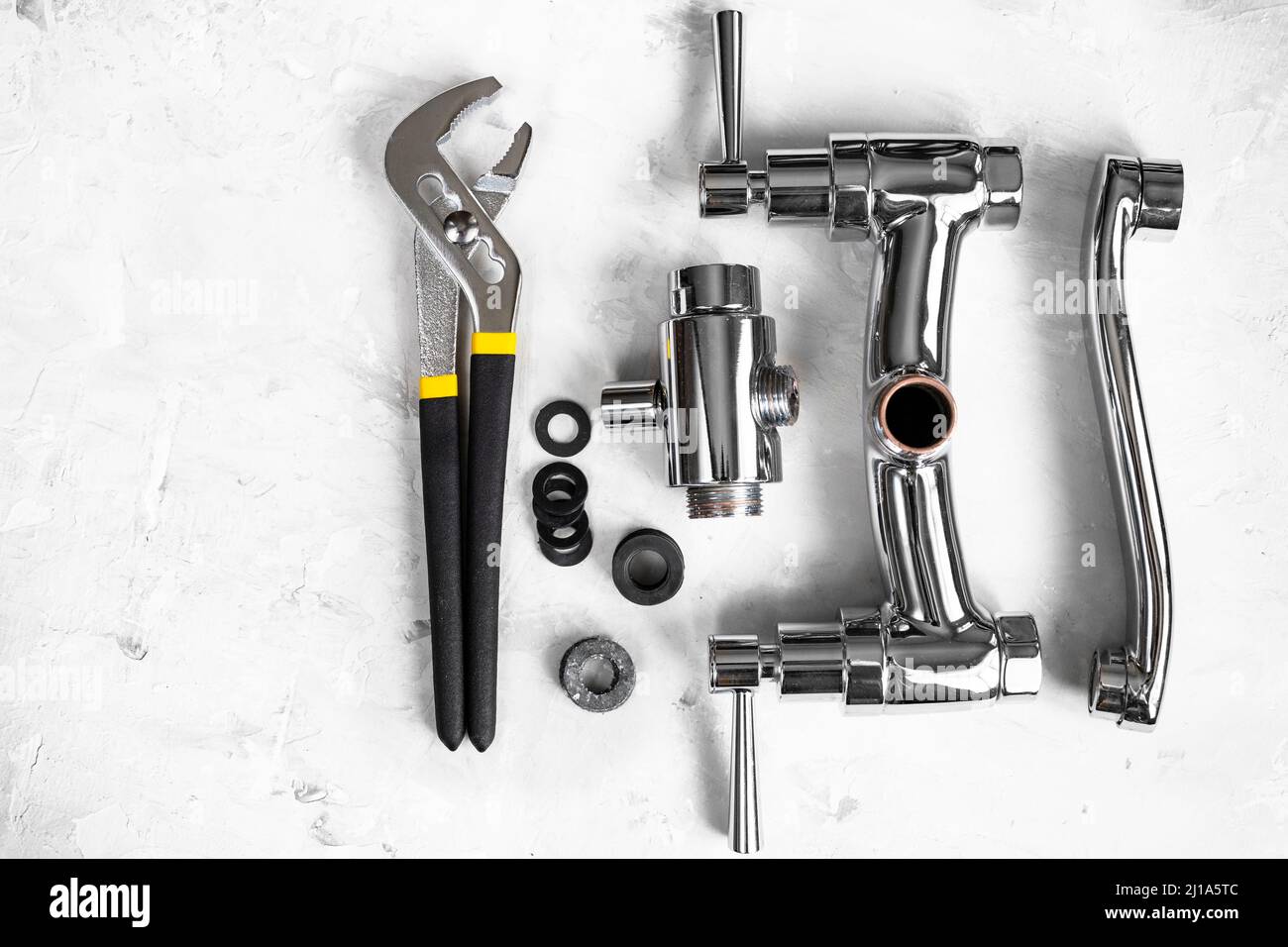 Shower diverter hires stock photography and images Alamy