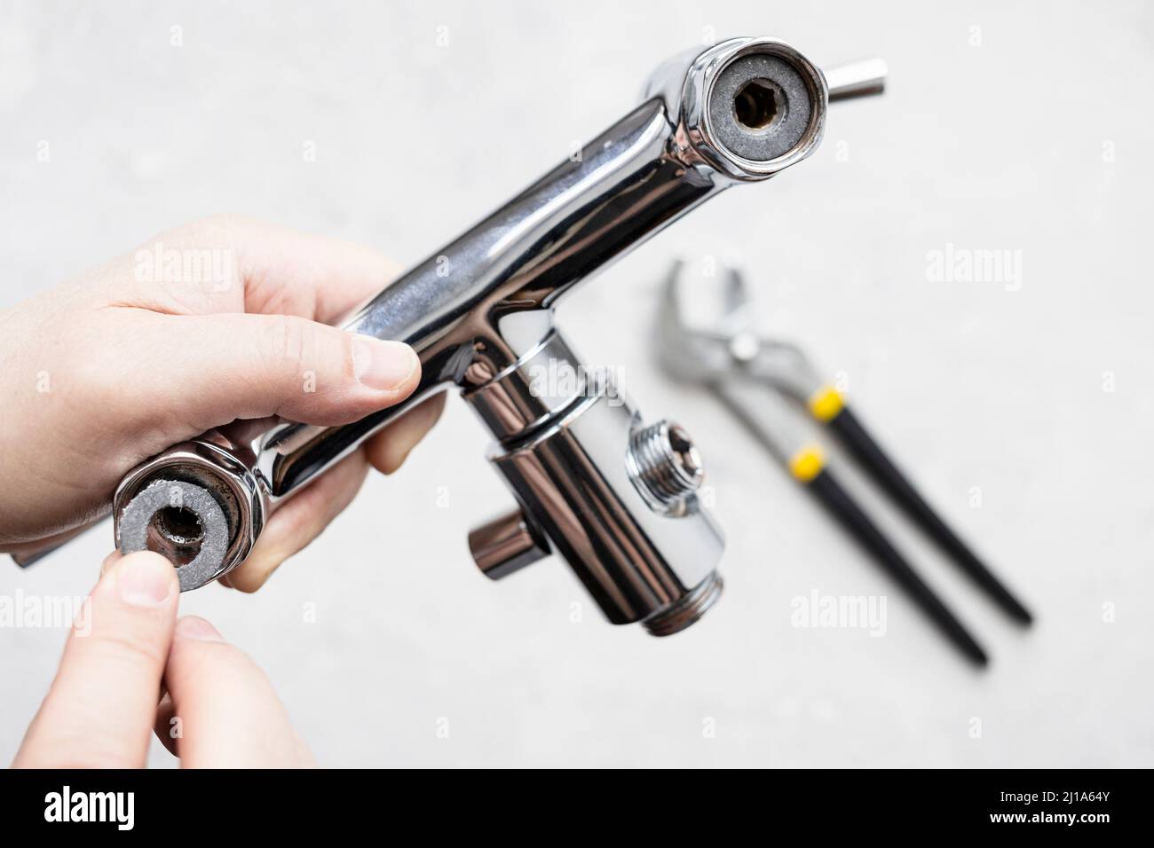 Shower diverter hires stock photography and images Alamy