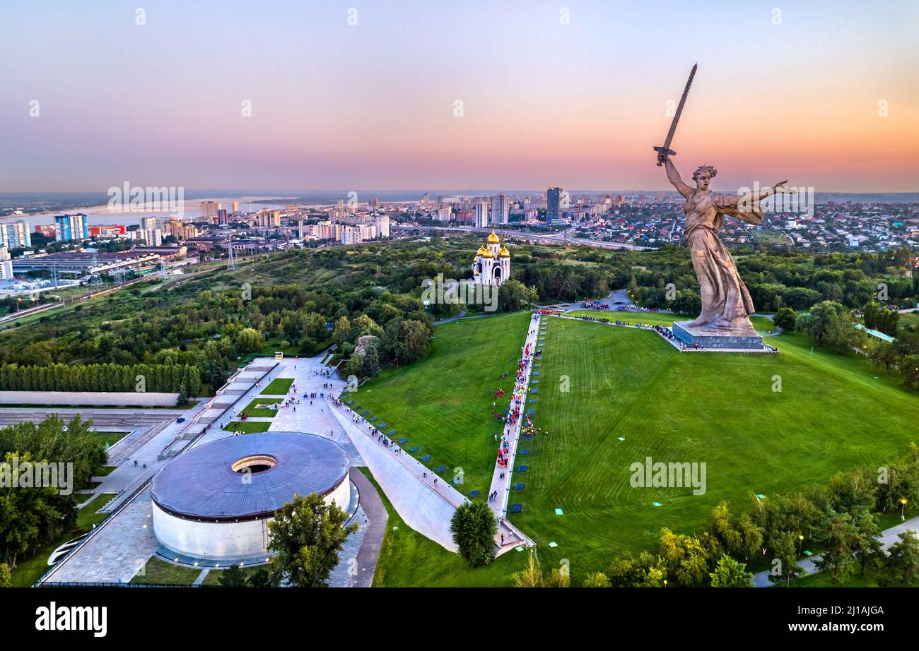 Mamayev Kurgan with the Motherland Calls statue. Volgograd, Russia Stock Photo Alamy