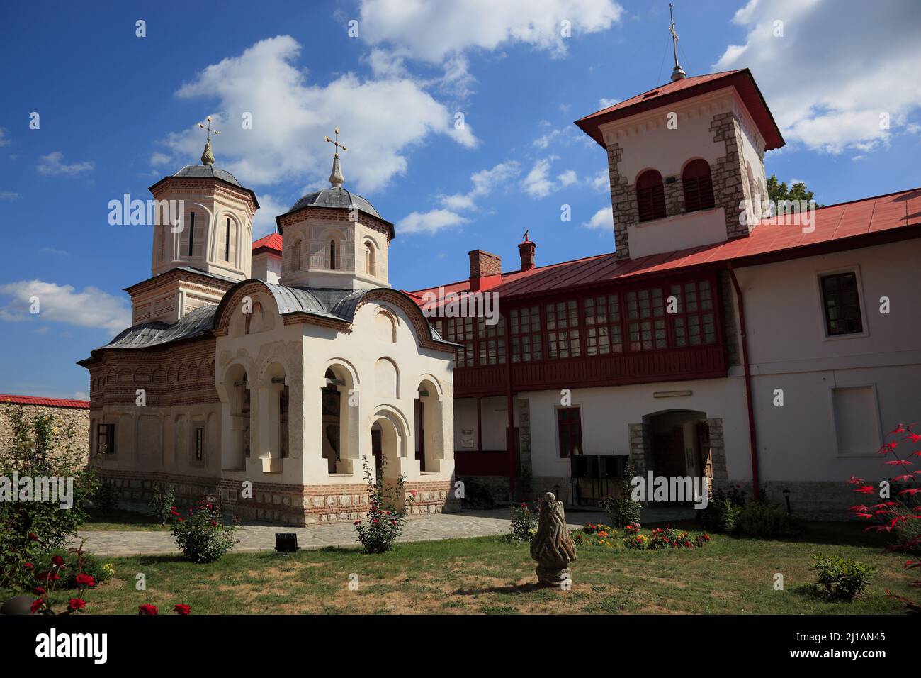 Das Kloster Arnota befindet sich im Dorf Costesti, im Kreis Valcea, an dem Ort einer ehemaligen Kirche. Es wurde von dem damaligen Herrscher Fürst Mat Stock Photo