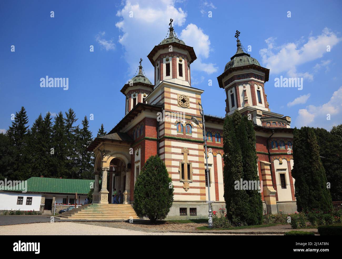 Kloster von Sinaia, Große Walachei, Rumänien  /  Monastery of Sinaia, Great Wallachia, Romania (Aufnahmedatum kann abweichen) Stock Photo