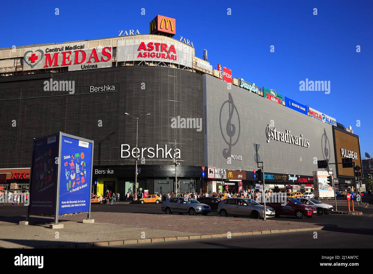Kaufhauser hi-res stock photography and images - Alamy