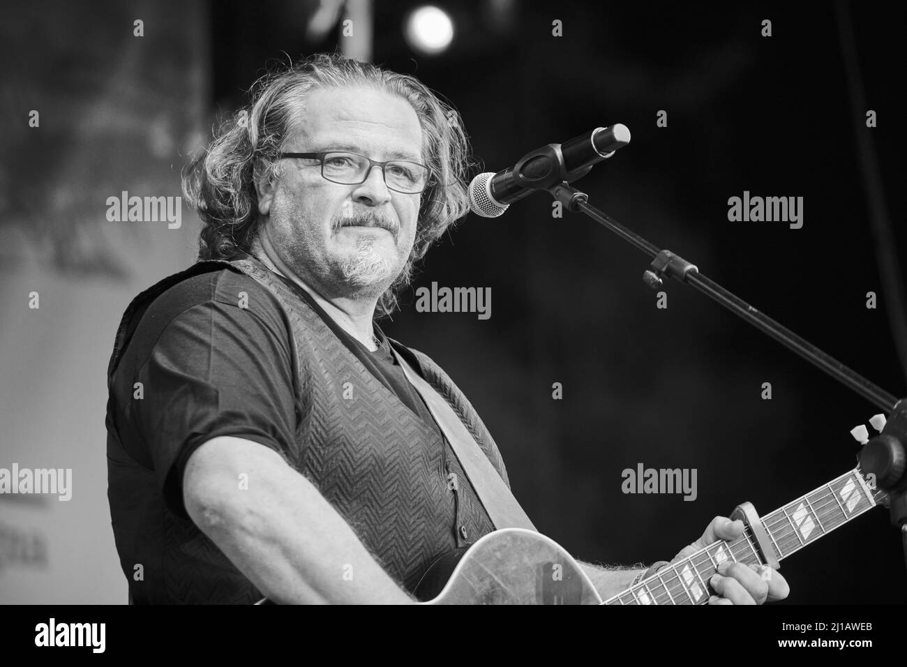 Cisco Bellotti al concerto Gli Invisibili, Piazza Grande, Bologna, 12/09/2020 Stock Photo