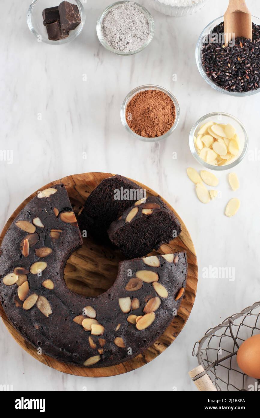 Chocolate Brownies Black Sticky Rice Flour (Brownies Ketan Hitam) with