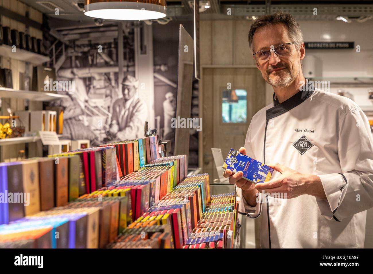 MARC CLUIZEL, DIRECTOR OF THE CLUIZEL CHOCOLATE FACTORY, DAMVILLE, MESNIL-SUR-ITON, EURE, NORMANDY, FRANCE Stock Photo