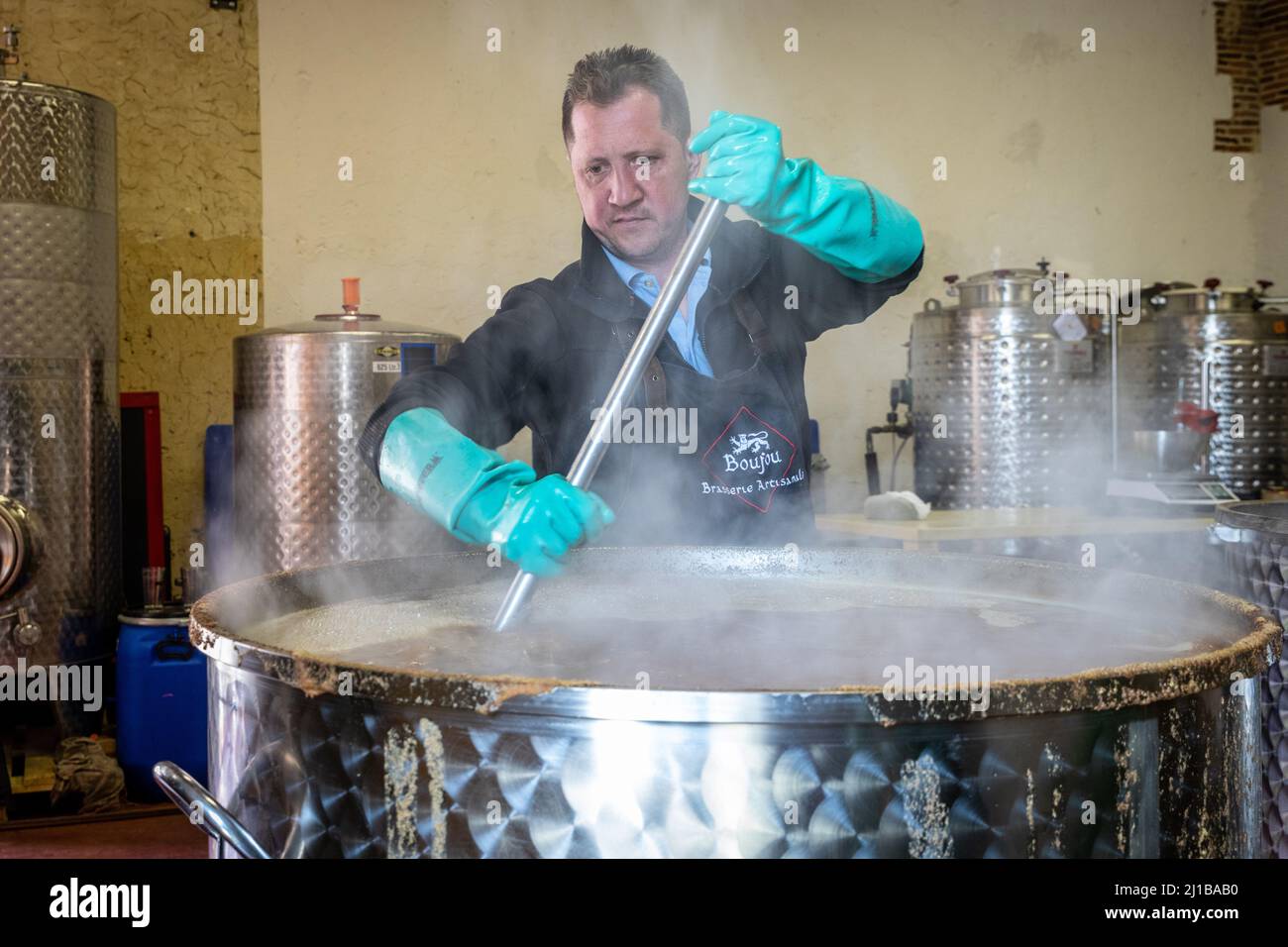 CHARLES-ALEXANDRE AUVRAY, BREWER OF THE TRADITIONALLY MADE BOUJOU BEER, EURE, NORMANDY, FRANCE Stock Photo
