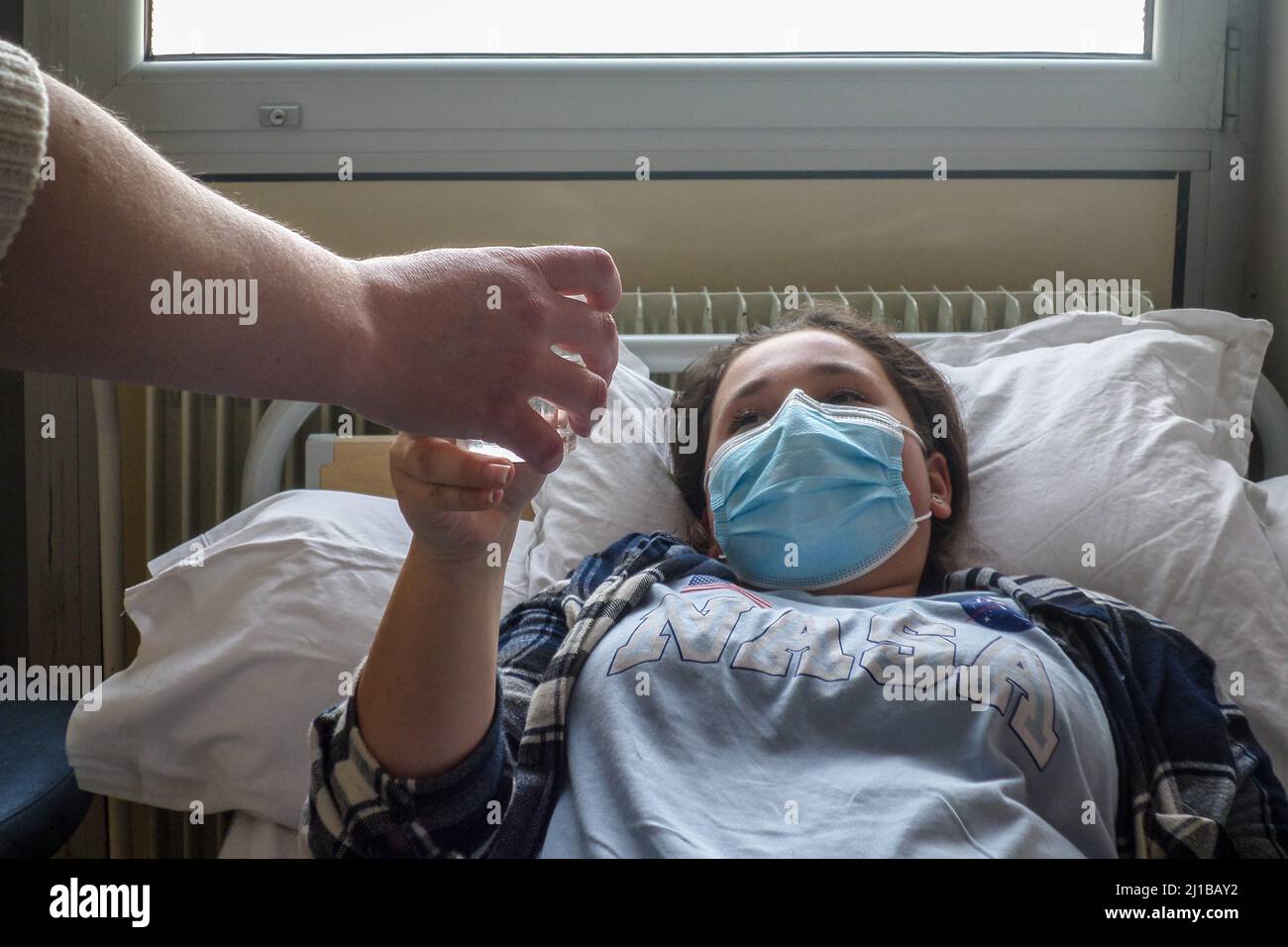 SICK PUPILS AT THE INFIRMARY, SECONDARY SCHOOL OF RUGLES, EURE, NORMANDY, FRANCE Stock Photo