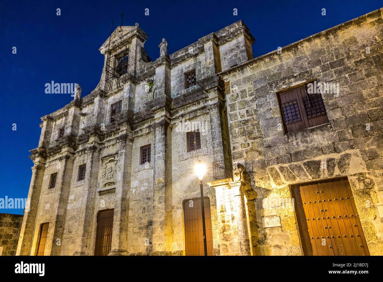 CASA DE LOS JESUITAS, COLONIAL QUARTER LISTED AS A WORLD HERITAGE SITE BY UNESCO, SANTO DOMINGO, DOMINICAN REPUBLIC Stock Photo