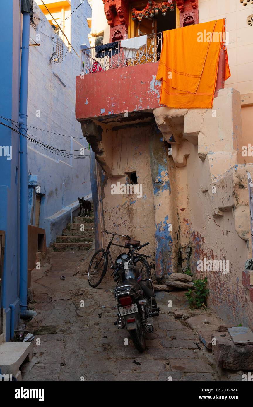 Jodhpur, Rajasthan, India - October 21st, 2019 : Traditional colorful houses. Blue is symbolic for Hindu Brahmins, being upper caste. Stock Photo