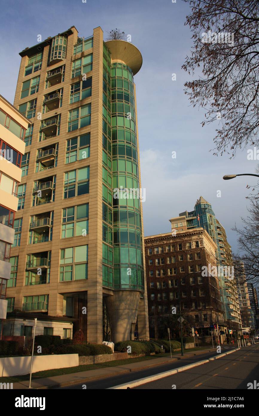 High rise buildings west end hi-res stock photography and images - Alamy
