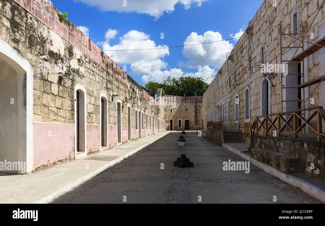 Fortress of San Carlos De La CabaÃ±a Stock Image - Image of tourism,  important: 37263257