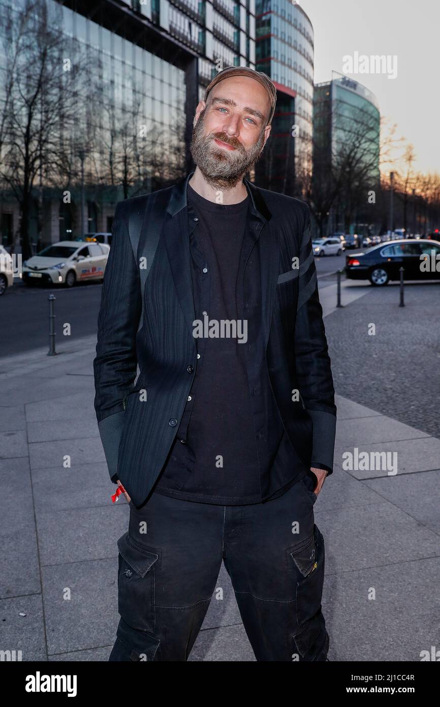 Jacob Ritz German Berlin, Germany. 24th Mar, 2022. Johannes Gwisdek comes to the 13th ...