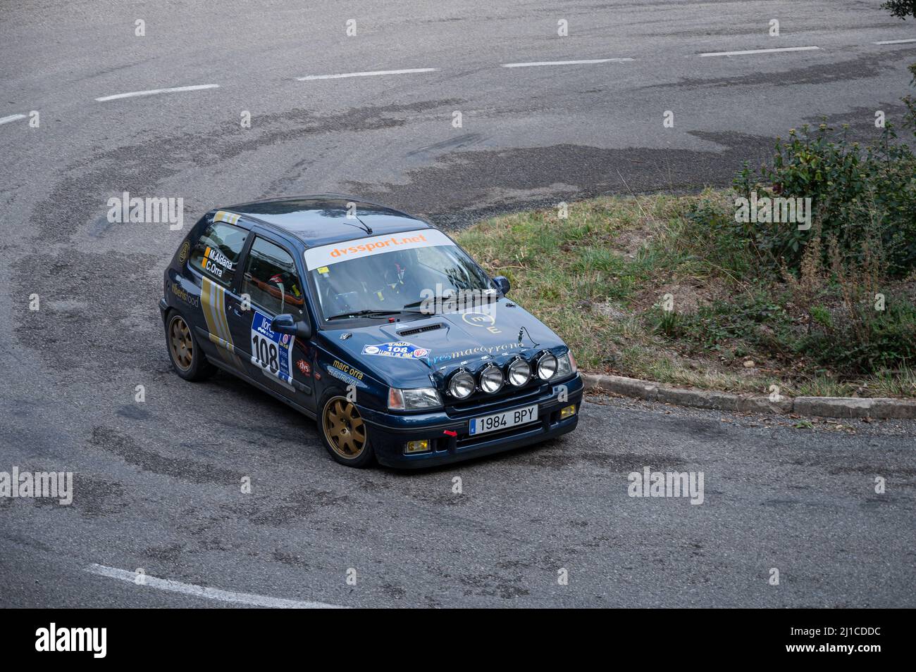 Pin's Renault Clio 16S - Collection