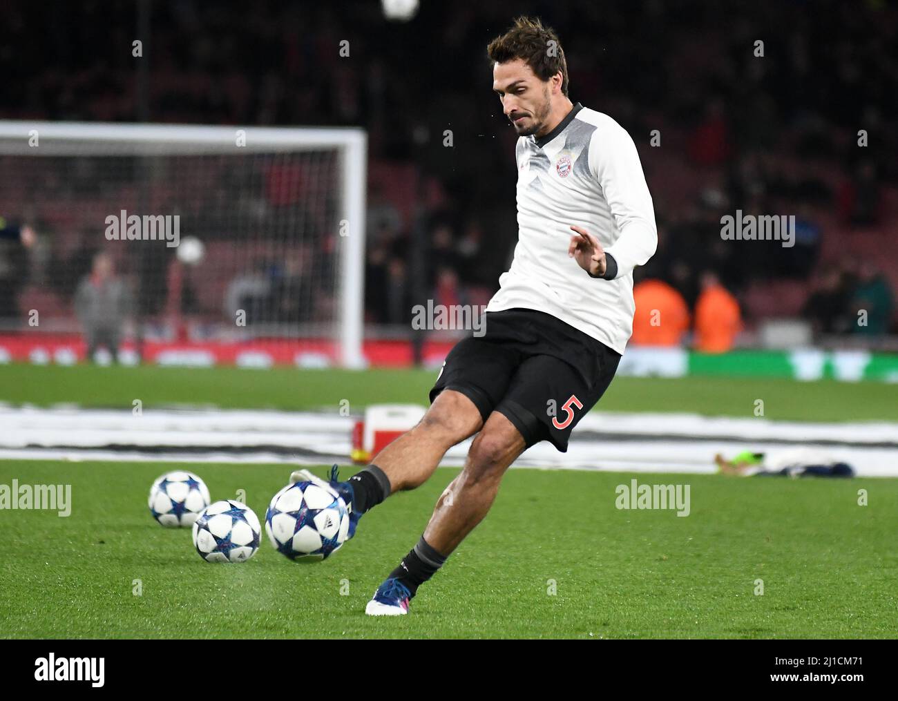 LONDON, ENGLAND - MARCH 7, 2017: Mats Hummels of Bayern pictured prior to the second leg of the UEFA Champions League Round of 16 game between Arsenal FC and Bayern Munchen at Emirates Stadium. Copyright: Cosmin Iftode/Picstaff Stock Photo