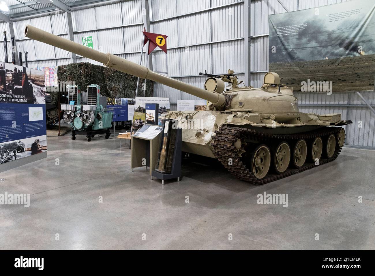T 62 hi-res stock photography and images - Alamy