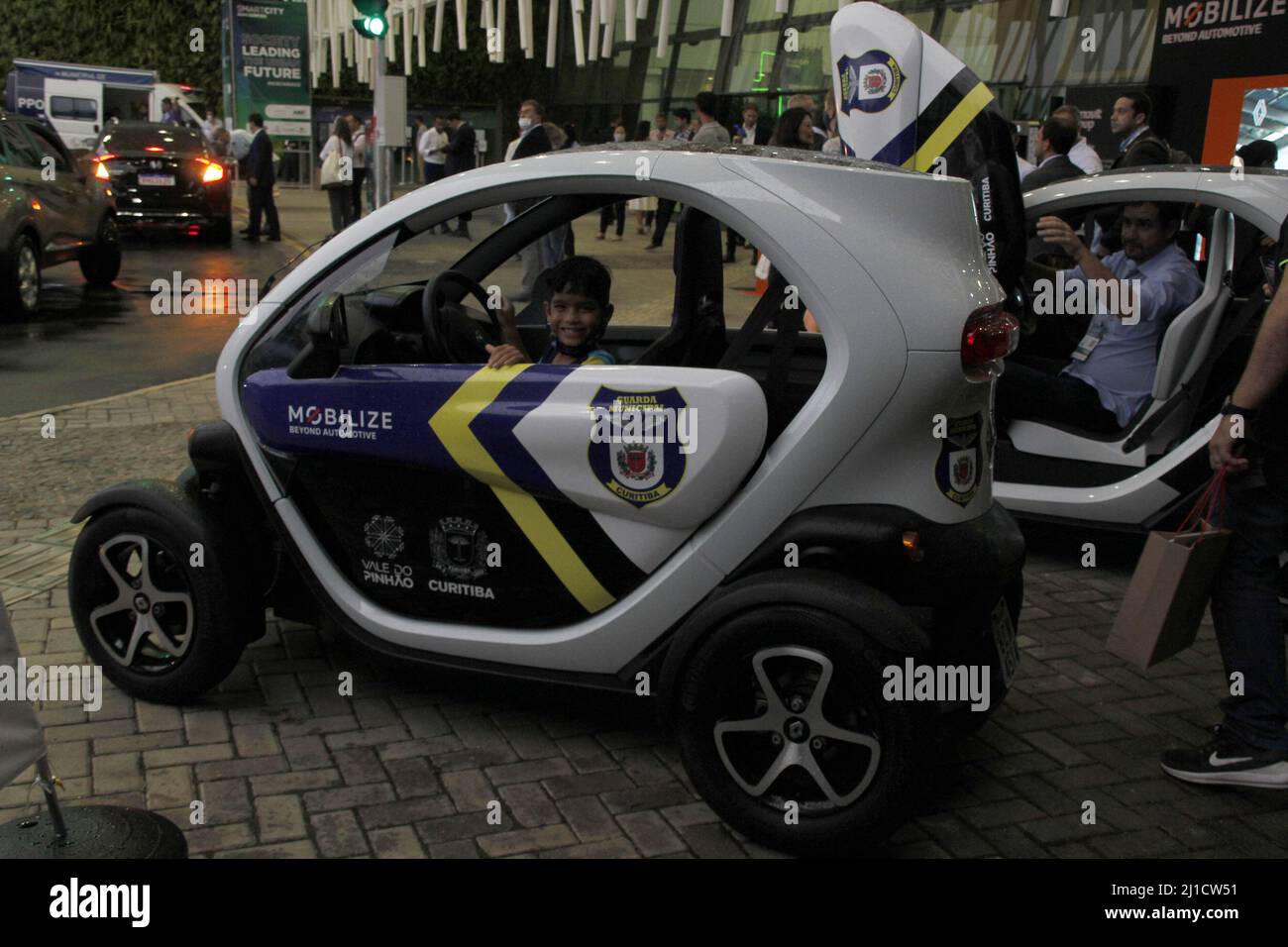 Curitiba, Parana, Brasil. 24th Mar, 2022. (INT) Curitiba Municipal Guard receives 100% electric cars. March 24, 2022, Curitiba, Parana, Brazil: Two 100% electric vehicles, model Renault Twizy, are delivered to the Municipal Guard of Curitiba, city of Parana state, on Thursday (24). With sustainable technology, the car is one of the innovative products featured in the third edition of Smart City Expo Curitiba, the Brazilian version of the biggest smart cities event in the world. (Credit Image: © Edson De Souza/TheNEWS2 via ZUMA Press Wire) Stock Photo