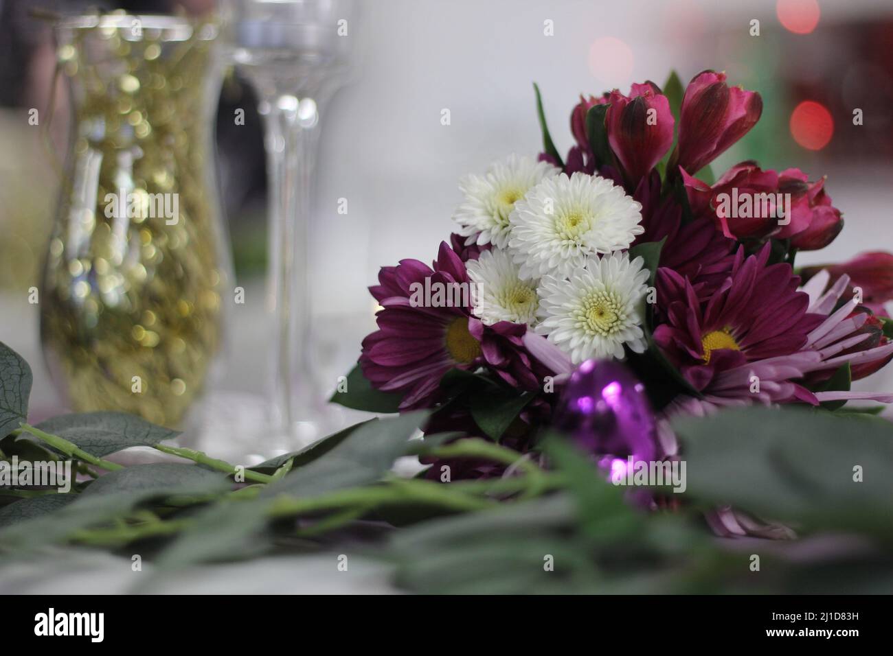 Floral Table Decorations at Small Rural Wedding Event Stock Photo