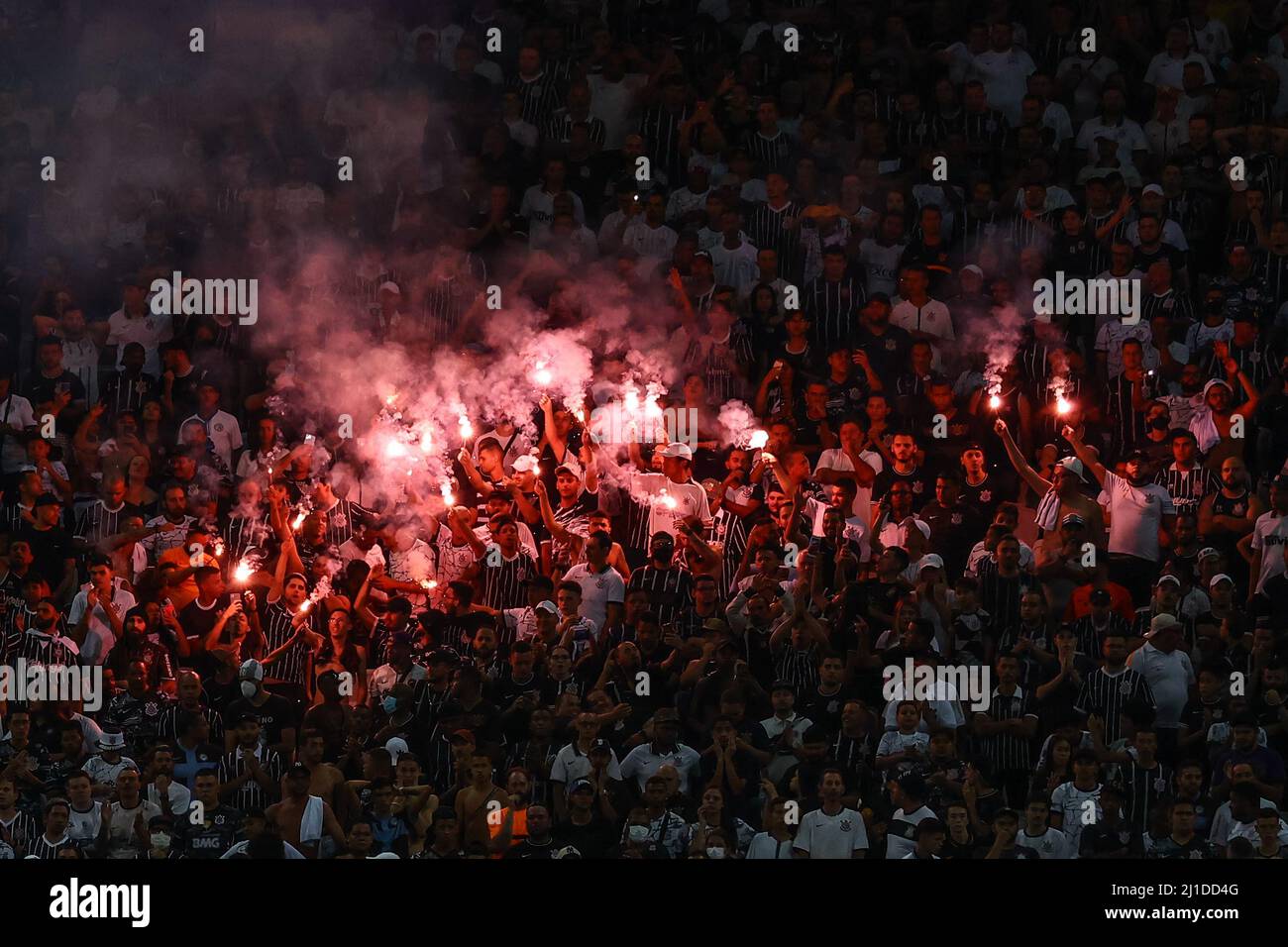 SP - Sao Paulo - 03/24/2022 - PAULISTA 2022, CORINTHIANS X GUARANI - Roger  Guedes Corinthians player during