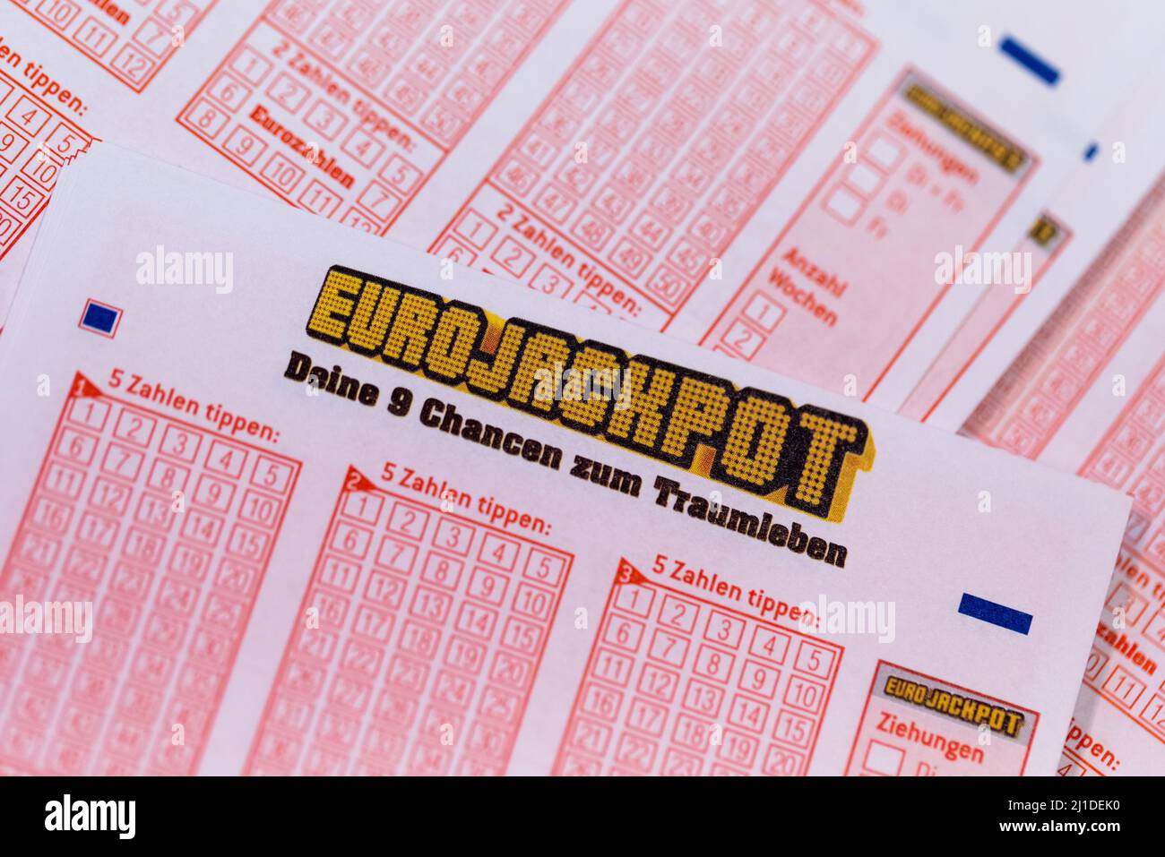 Lottery outlet hi-res stock photography and images - Alamy