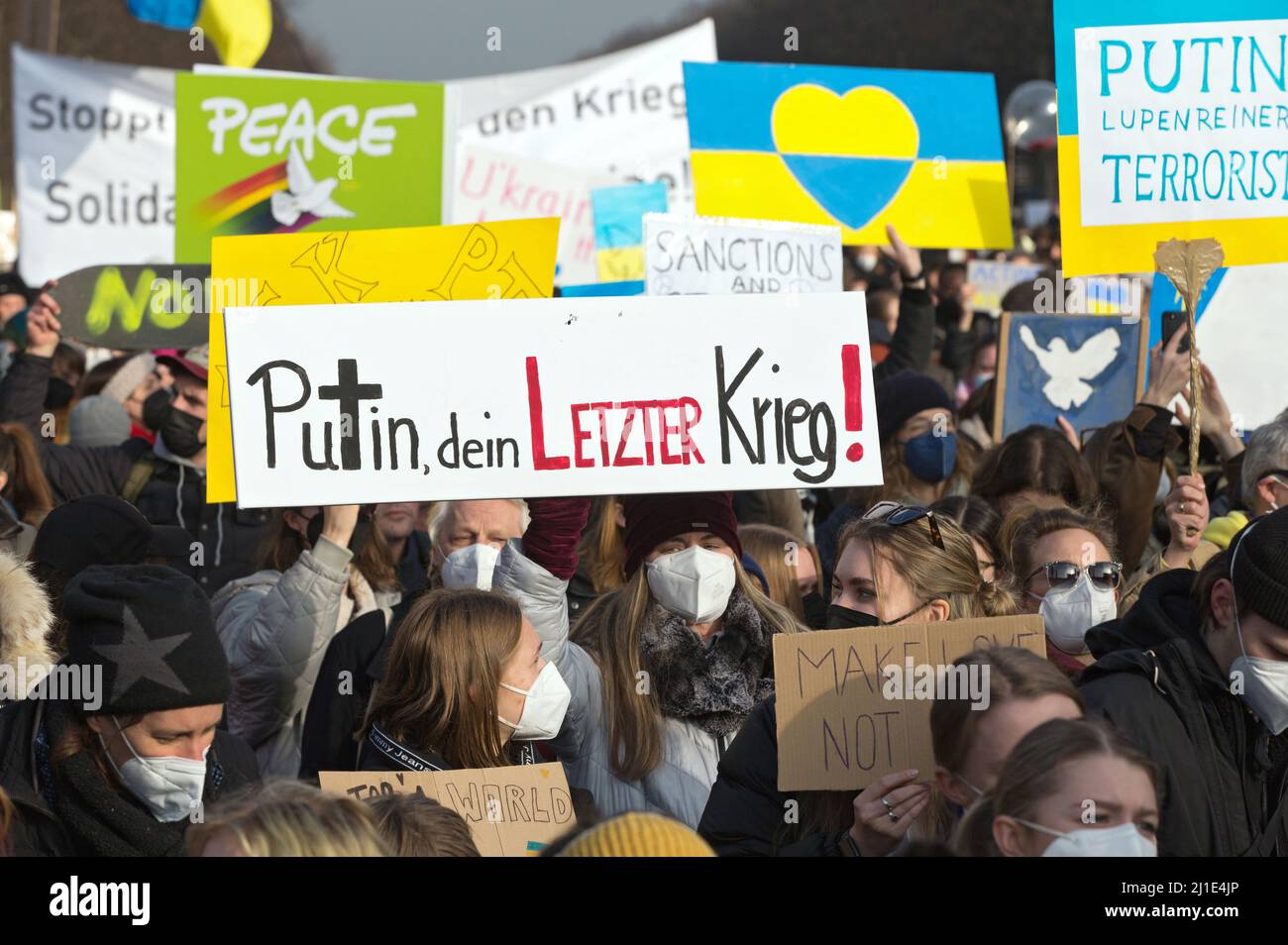27.02.2022, Germany, Berlin, Berlin - Demonstration under the slogan Stop war, peace for Ukraine and all Europe. Protesters demonstrate with posters o Stock Photo