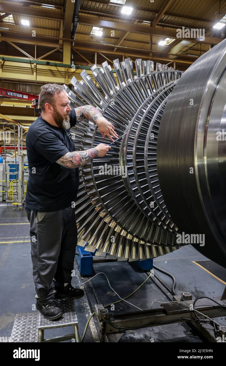 14.01.2022, Germany, North Rhine-Westphalia, Oberhausen - MAN Energy Solutions is a traditional company in the Ruhr area. Industrial mechanic working Stock Photo