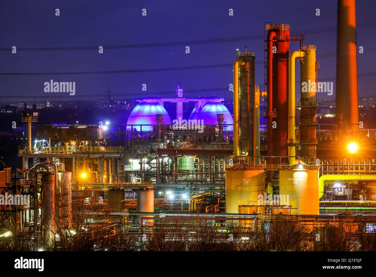 20.01.2022, Germany, North Rhine-Westphalia, Bottrop - The Prosper coking plant is one of the three operating coking plants in the Ruhr area. The Pros Stock Photo