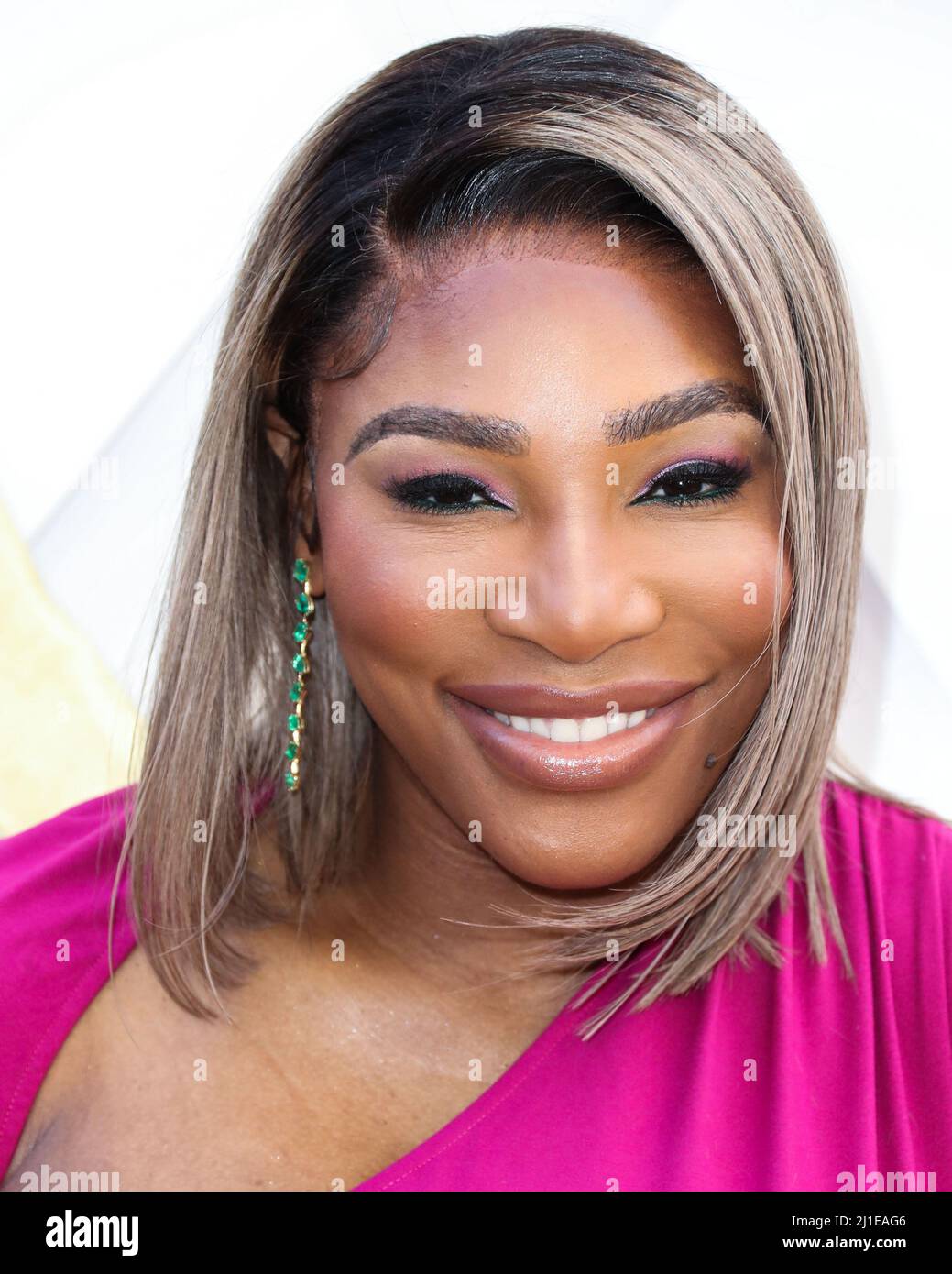 Beverly Hills, United States. 25th Mar, 2022. BEVERLY HILLS, LOS ANGELES, CALIFORNIA, USA - MARCH 24: American tennis player Serena Williams wearing a dress from her S by Serena collection arrives at the 2022 15th Annual ESSENCE Black Women In Hollywood Awards Luncheon Anniversary Highlighting 'The Black Cinematic Universe' held at the Beverly Wilshire Four Seasons Hotel on March 24, 2022 in Beverly Hills, Los Angeles, California, United States. (Photo by Xavier Collin/Image Press Agency/Sipa USA) Credit: Sipa USA/Alamy Live News Stock Photo