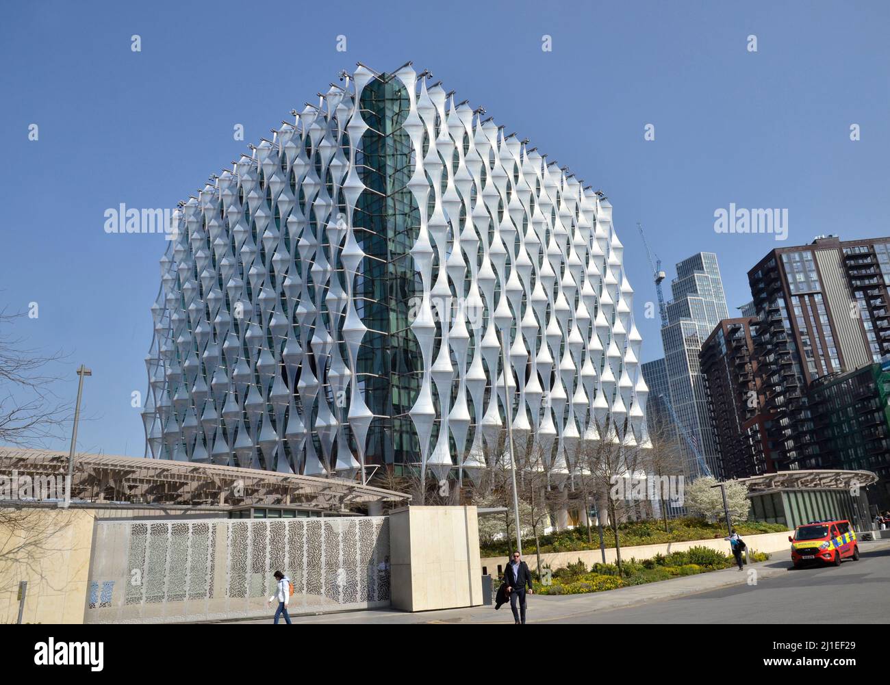 The new United States Embassy in Nine Elms, South London Stock Photo ...