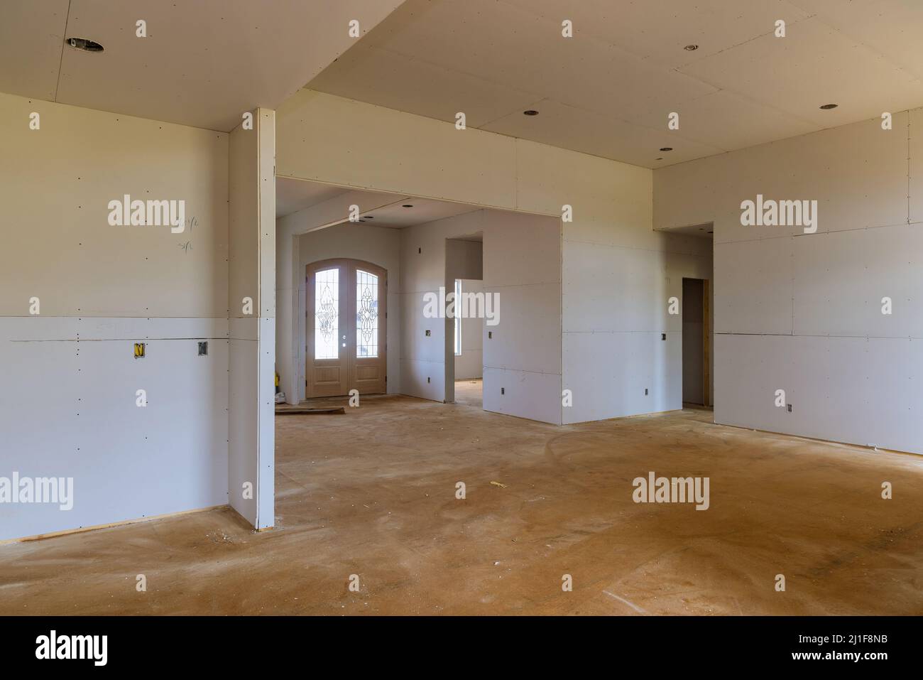 Installing drywall hires stock photography and images Alamy