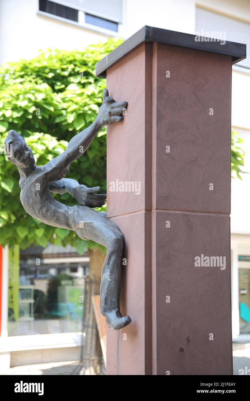 Sculpture Hochsaacher, Johannes N. Klarmann, 1995 in Kelkheim, Hesse, Germany Stock Photo