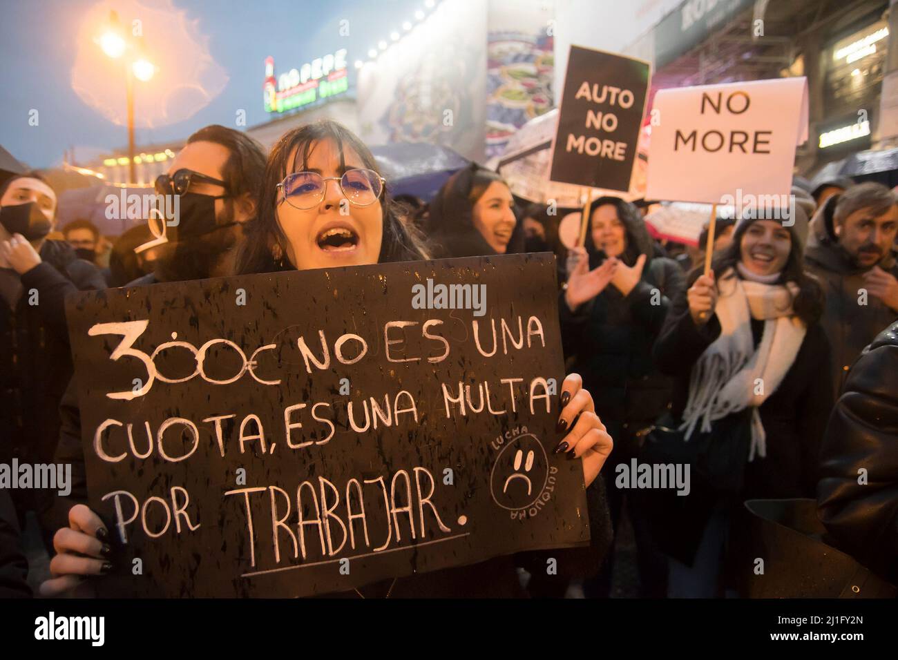 Students protested against the educational reform in Madrid, Spain, on March 24, 2022. The strike expresses the rejection of the educational reforms of the current government. Entities criticize the new Education Law, the LOMLOE, which they consider 'a de facto continuity law' that 'makes up the most controversial aspects of the LOMCE, but developing in the same privatizing coordinates.'  (Photo by Alberto Sibaja/Pacific Press/Sipa USA) Stock Photo