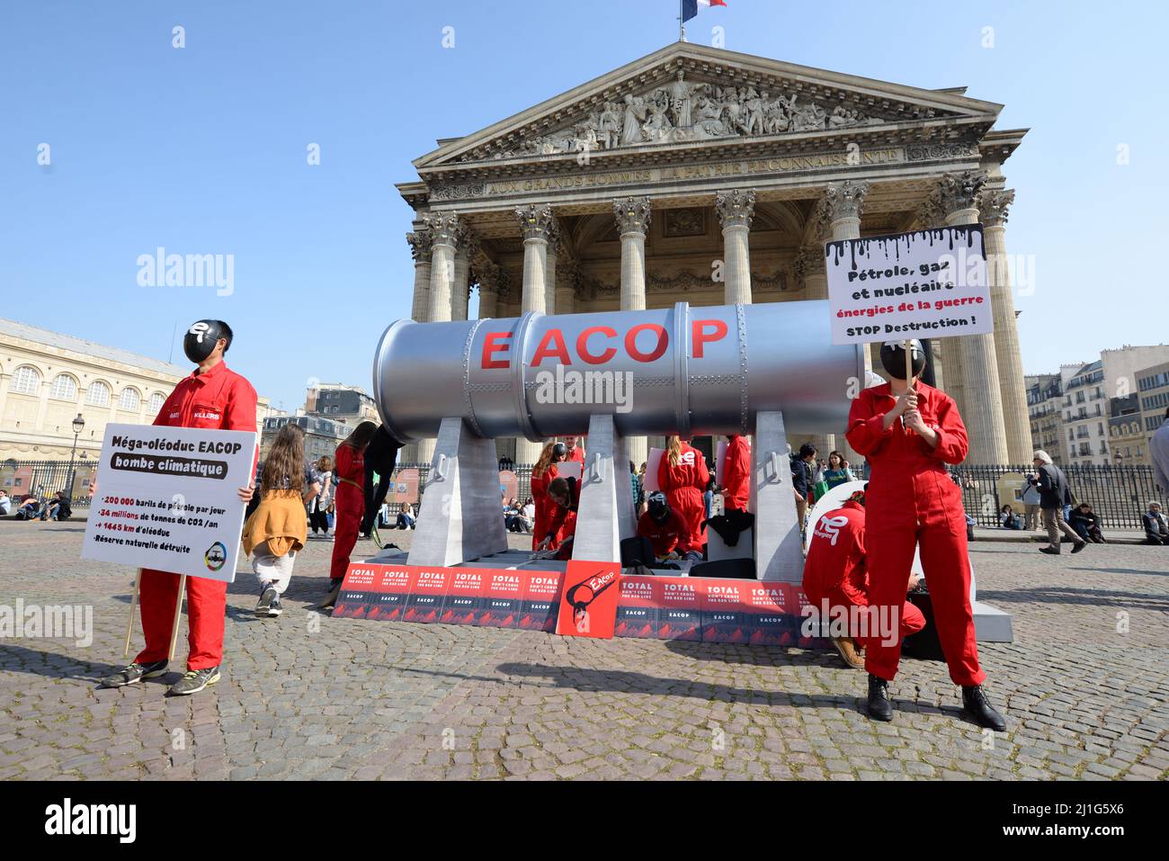 demonstration organised in Paris by the "youth for climate" collective to shout their anger against the public authorities' inaction on ecology. Stock Photo