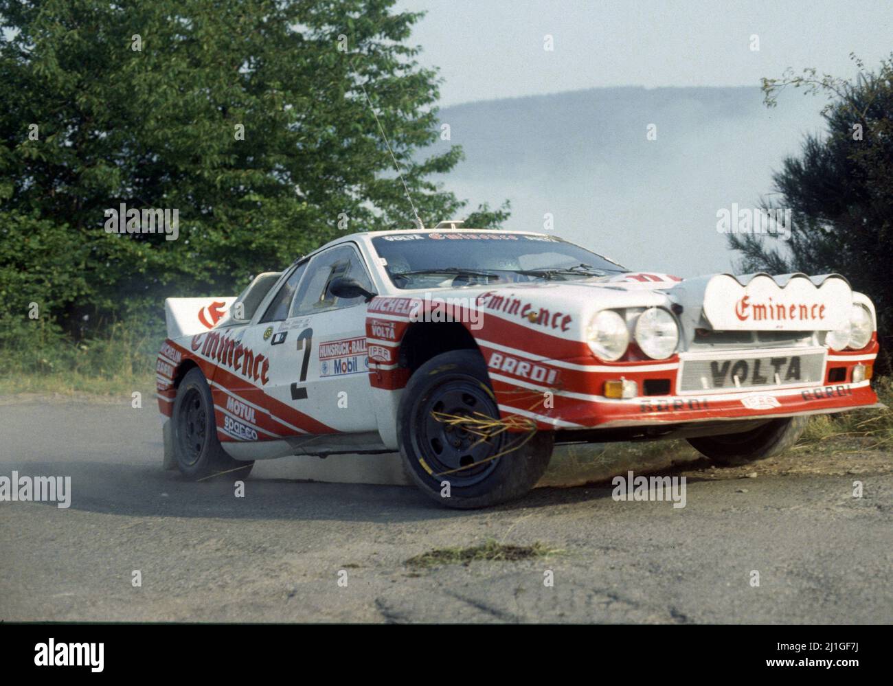 Modèle Réduit BMW M3 Rallye 2 Valli 1988 - Échelle 1/43 - Pilote Andrea Zanussi - Décalcomanies Decals Arena Neuf