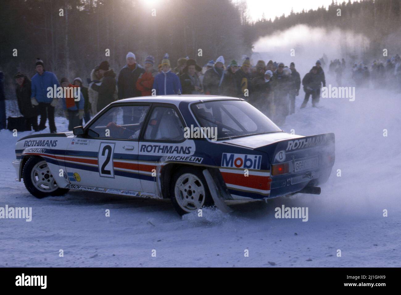 Ari Vatanen (FIN) Terry Harryman (GBR) Opel Ascona 400 GrB Rothmans ...