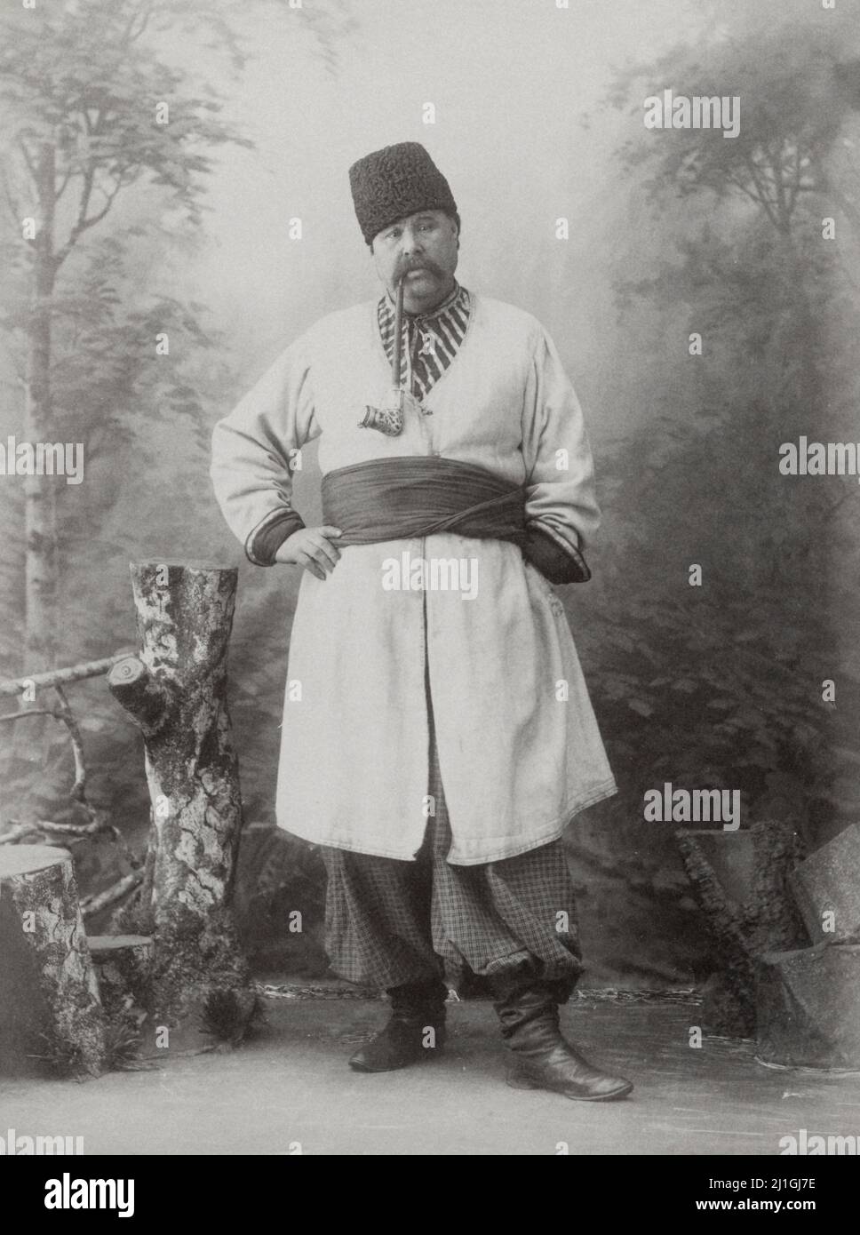 In cossack uniform hi-res stock photography and images - Alamy In cossack uniform hi-res stock photography and images - Alamy