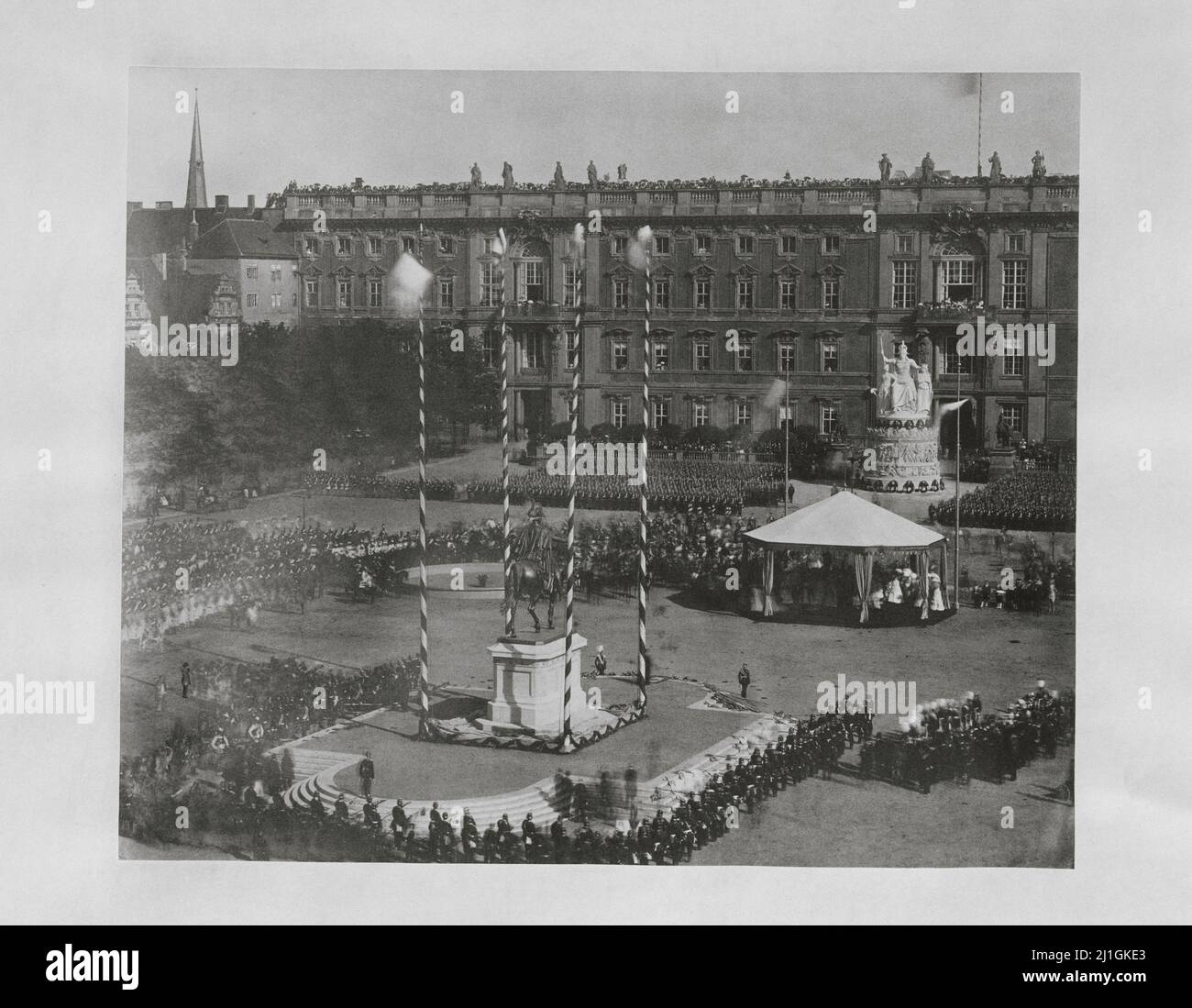 Vintage photo of the opening of the monument to Friedrich Wilhelm III. in the Lustgarten in Berlin on June 16, 1871 Stock Photo